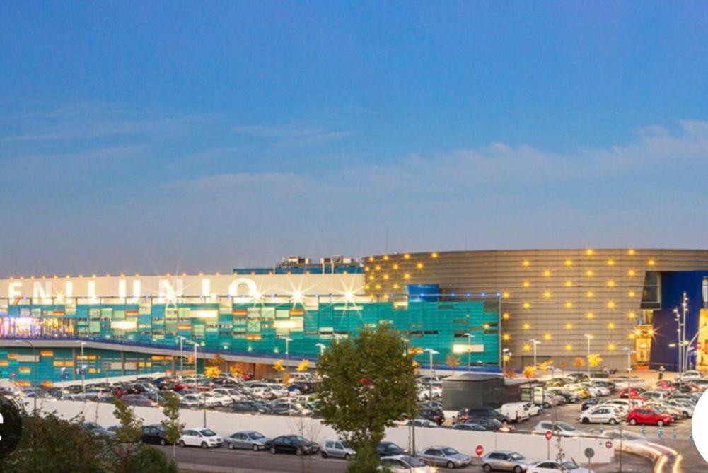 Madrid Apartments Suites Deyanira 59 ภายนอก รูปภาพ