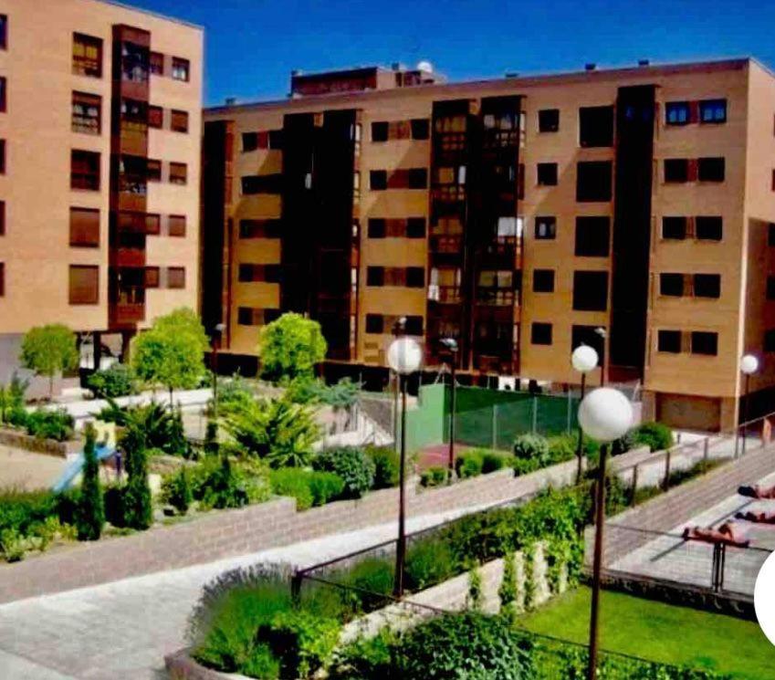 Madrid Apartments Suites Deyanira 59 ภายนอก รูปภาพ