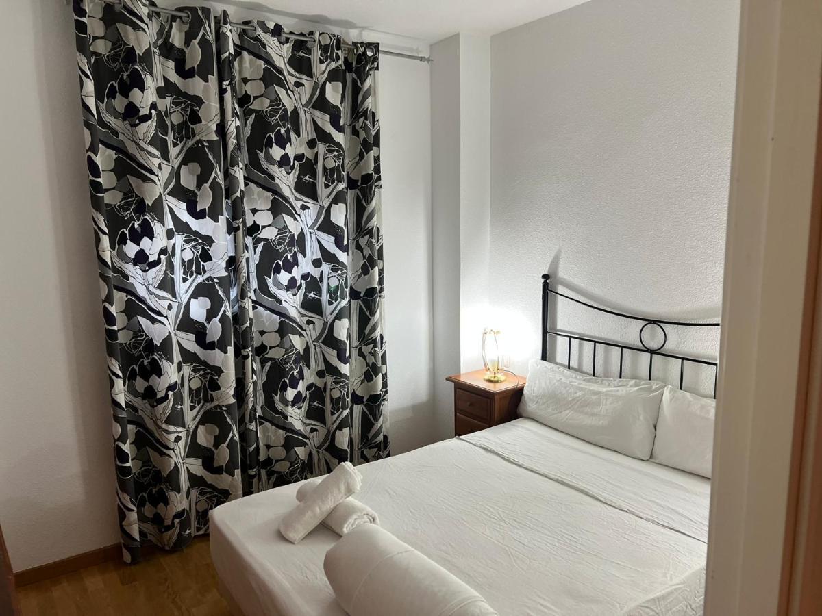 Madrid Apartments Suites Deyanira 59 ภายนอก รูปภาพ
